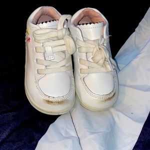 Stride rite walking shoes (girl)